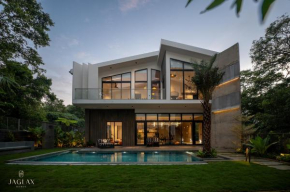 Mar Selva by Koala V2 4 BR mansion in Siolim